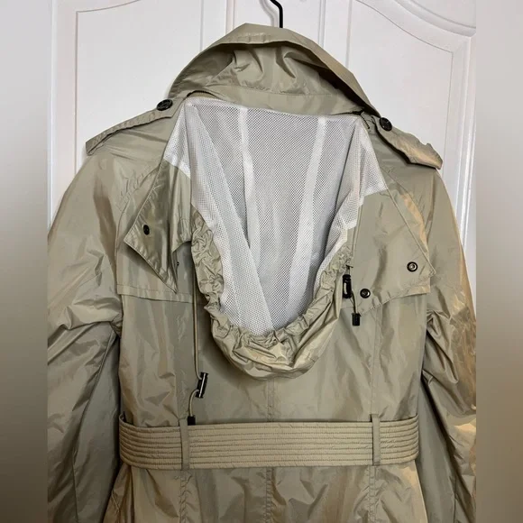 EUC BURBERRY Womens Beige Double-Breasted Nylon Trench Raincoat Coat size 8 - Picture 7 of 14
